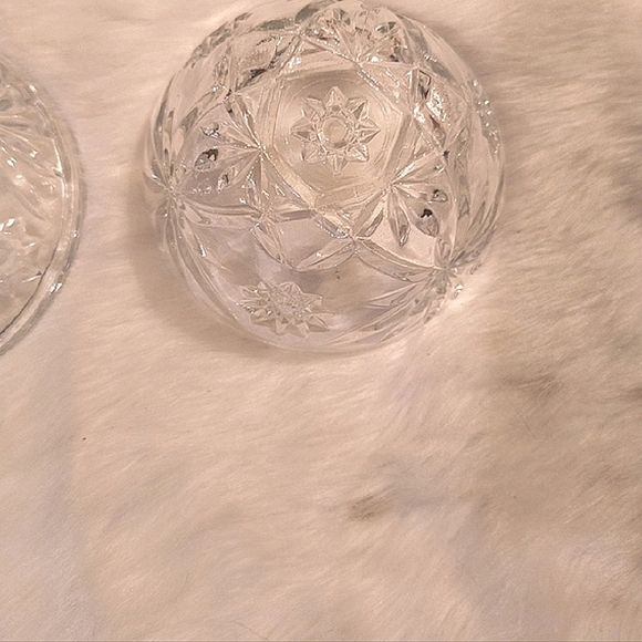 Elegant Vintage Crystal Candy Dish - Picture 3 of 4